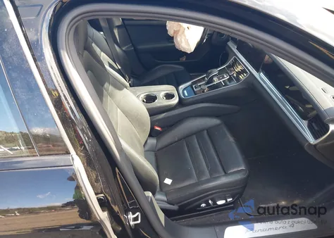 2019 Porsche Panamera E-Hybrid 4 z USA, uszkodzony, nr VIN WP0AE2A78KL123320